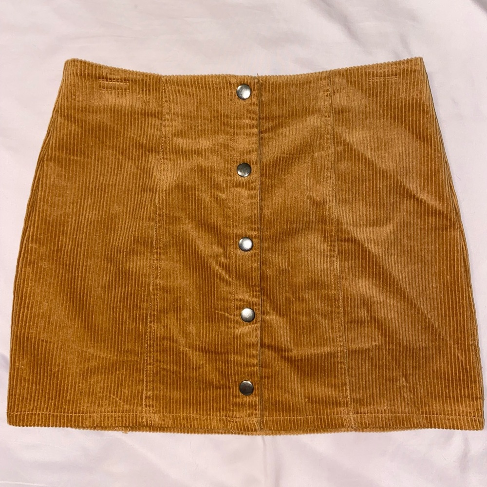 Camel corduroy skirt NWT